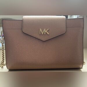 EUC Michael Kors MK Rose Gold Crossbody Women's Bag